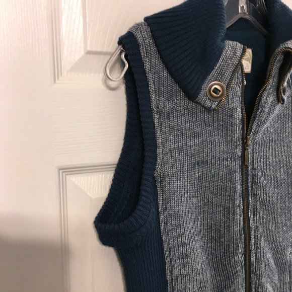 Green Tea Teal Tweed Vest - Picture 5 of 9